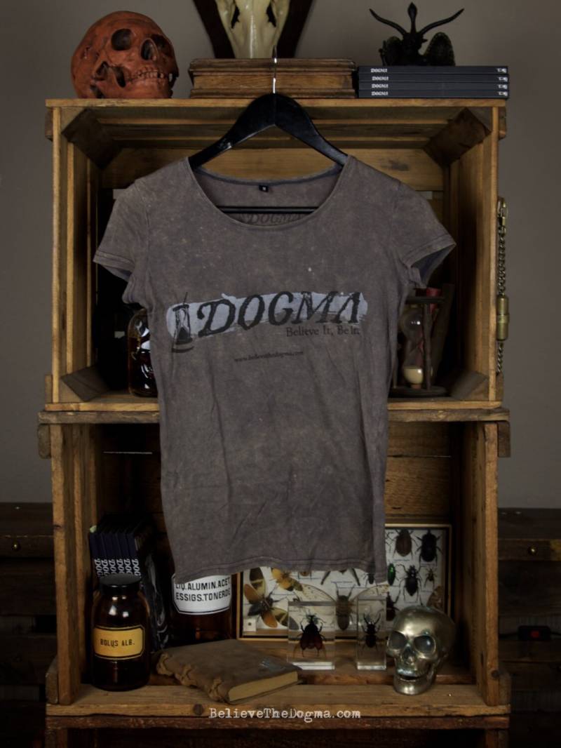 Dogma - Mädchen T-Shirt Von Dogma Größe M Limited Edition von BelieveTheDOGMA