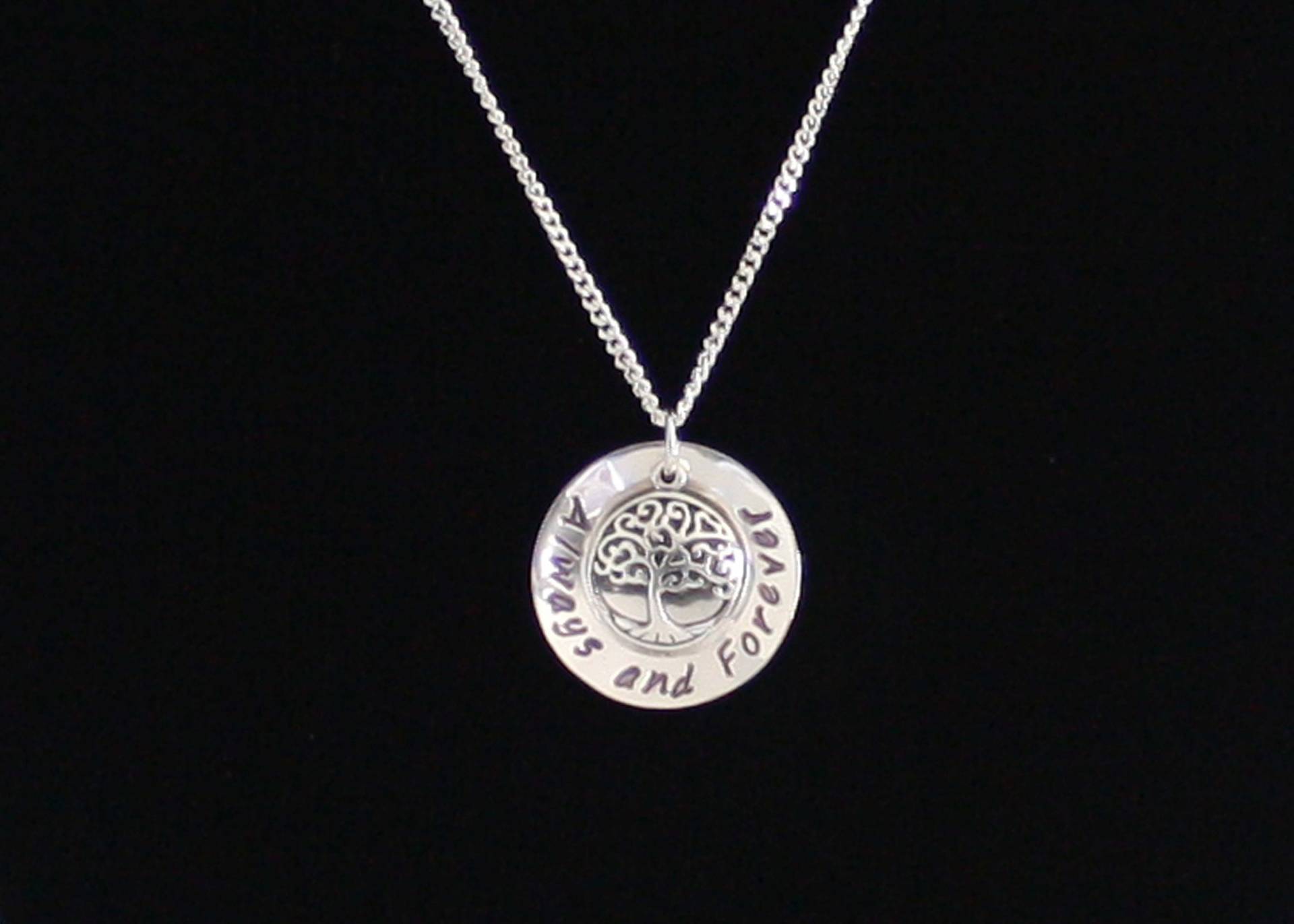 Baum Des Lebens Halskette, Sterling Silber, Personalisierte Anhänger, Immer Und Für Enkel Schmuck, Halskette Mit Den Familiennamen Baum Des Lebens Halskette, Sterling Silber, Personalisierte Anhänger, Immer Und Für Enkel Schmuck, Halskette Mit Den Familiennamen von BelindaCarmichaelSJ