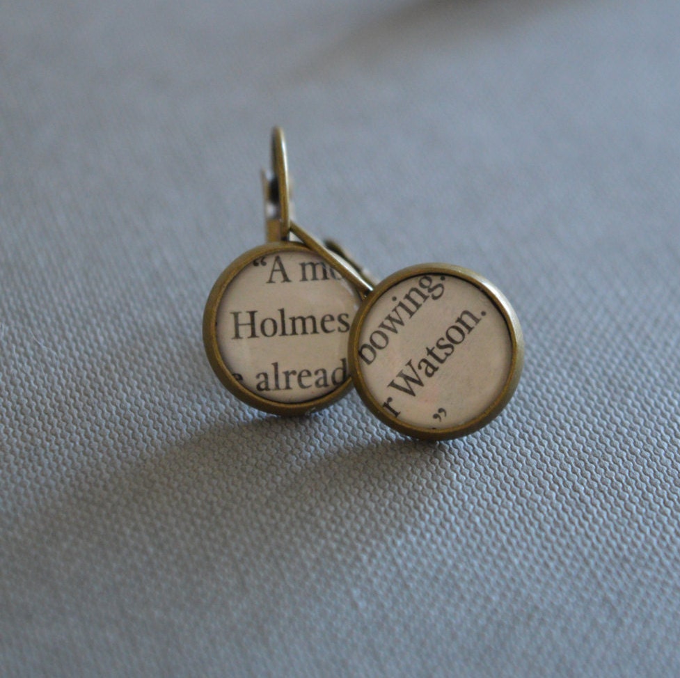 Recycelte Buchseiten Sherlock Schmuck, Holmes Und Watson Ohrringe Recycelte Buchseiten Sherlock Schmuck, Holmes Und Watson Ohrringe von BellBookAndScandal