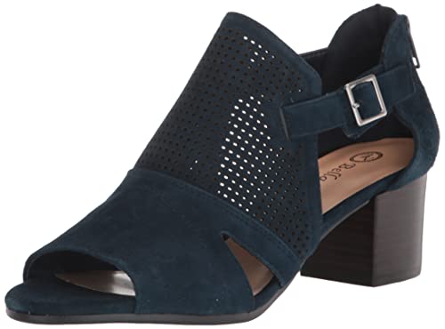 Bella Vita Damen Illiana Block Heel Sandale mit Absatz, Marineblaues Veloursleder, 37 EU Schmal Bella Vita Damen Illiana Block Heel Sandale mit Absatz, Marineblaues Veloursleder, 37 EU Schmal von Bella Vita