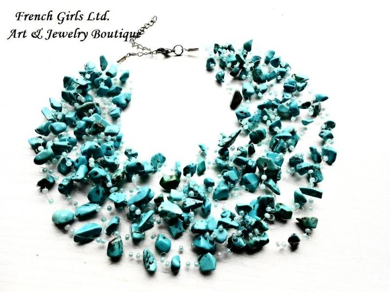 Rohe Türkis Halskette Edelstein Luft Unsichtbar Gehäkelt Multistrand Floating Blue Statement Boho Schmuck Frauen Mädchen Geschenk von BellaDonnaBG