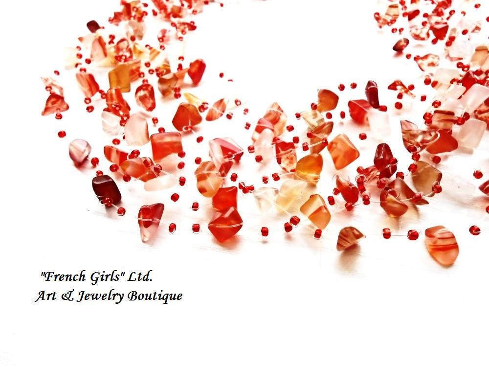 Roter Karneol Gehäkelt Statement Halskette Glas Rocailles Multistrang Floating Boho Heilstein Kristall von BellaDonnaBG