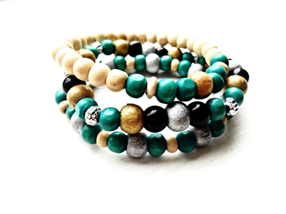 Set 3 Stück Holz Armbänder Perlen Armbänder, Grün Weiß Grau Silber Farbe Schmuck Mala Boho Vintage Umweltfreundlich von BellaDonnaBG