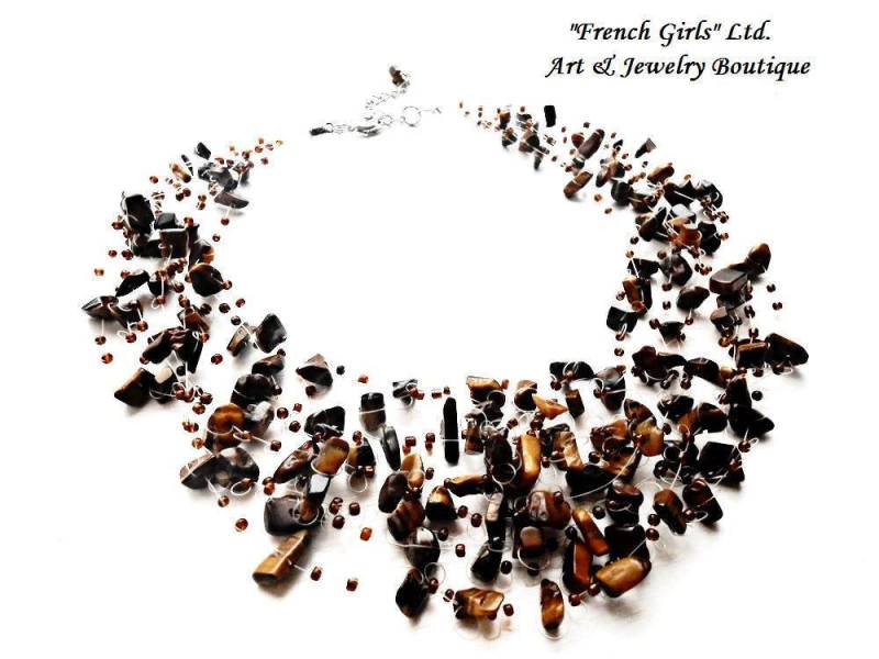 Tigerauge Roh Edelstein Floating Halskette Air Crochet Invisible Multistrang Statement Schmuck Cut Rouge Heilstein Kristall Brown Gem Boho von BellaDonnaBG