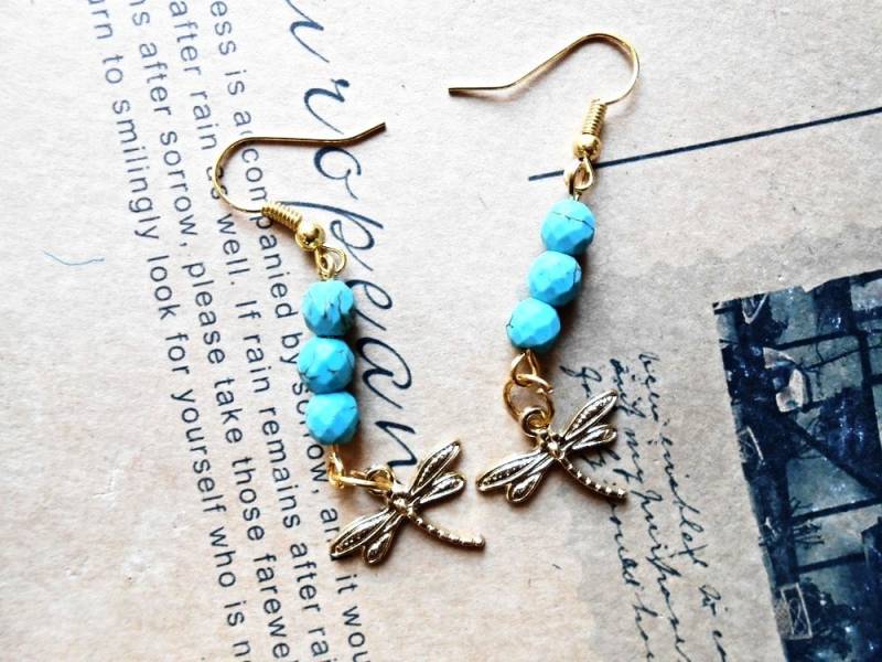 Türkis Baumeln Tropfen Ohrringe Edelstein Perlen Boho Heilung Crystal Blau Stein Libelle Anhänger Charm Bohemian Schmuck von BellaDonnaBG