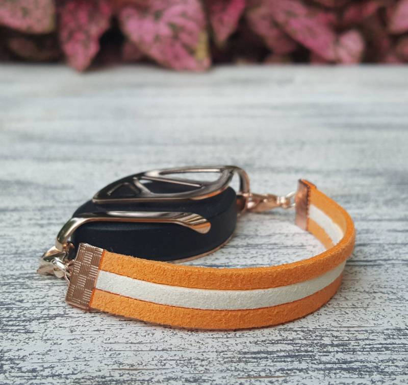 Dreamsicle Armband Aus Wildlederimitat | Handgefertigter Wellness Schmuck Für Bellabeat Leaf Bella Blatt Co Dreamsicle Armband Aus Wildlederimitat | Handgefertigter Wellness Schmuck Für Bellabeat Leaf Bella Blatt Co von BellaLeafCo