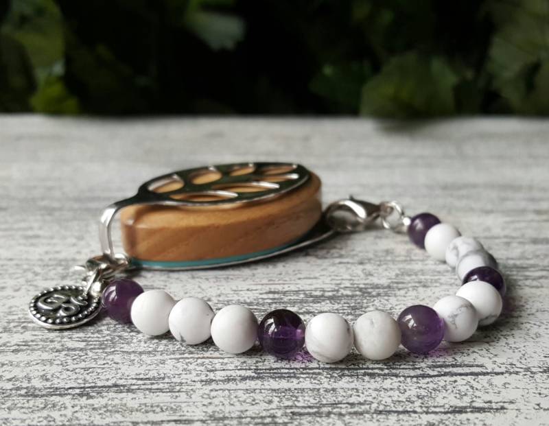 Frieden Armband | Amethyst & Howlith Handgefertigter Wellness Schmuck Für Bellabeat Leaf Bella Blatt Co Frieden Armband | Amethyst & Howlith Handgefertigter Wellness Schmuck Für Bellabeat Leaf Bella Blatt Co von BellaLeafCo