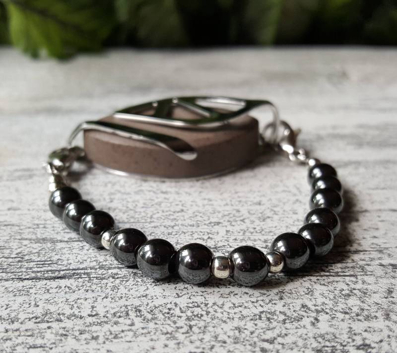 Hämatit Armband | Handgefertigter Wellness Schmuck Für Bellabeat Leaf Bella Blatt Co von BellaLeafCo