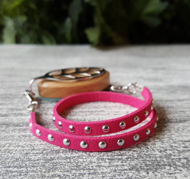 Himbeere Faux Wildleder Bolzen-Wickelarmband | Handgefertigter Wellness Schmuck Für Bellabeat Leaf Bella Blatt Co Himbeere Faux Wildleder Bolzen-Wickelarmband | Handgefertigter Wellness Schmuck Für Bellabeat Leaf Bella Blatt Co von BellaLeafCo