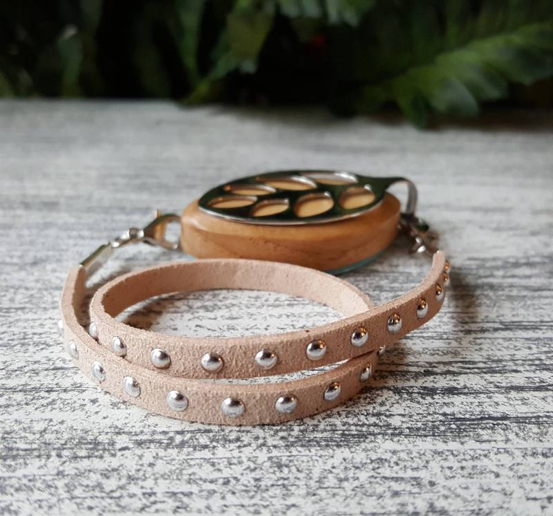 Khaki Wildleder Wickelarmband | Handgefertigter Wellness Schmuck Für Bellabeat Leaf Bella Blatt Co Khaki Wildleder Wickelarmband | Handgefertigter Wellness Schmuck Für Bellabeat Leaf Bella Blatt Co von BellaLeafCo