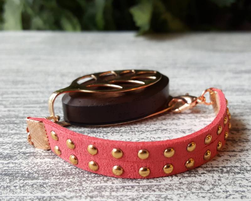 Koralle Armband Aus Wildlederimitat | Handgefertigter Wellness Schmuck Für Bellabeat Leaf Bella Blatt Co Koralle Armband Aus Wildlederimitat | Handgefertigter Wellness Schmuck Für Bellabeat Leaf Bella Blatt Co von BellaLeafCo
