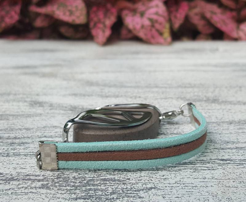 Mintschokobraunes Kunst-Wildleder Armband | Handgefertigter Wellness Schmuck Für Bellabeat Leaf Bella Blatt Co Mintschokobraunes Kunst-Wildleder Armband | Handgefertigter Wellness Schmuck Für Bellabeat Leaf Bella Blatt Co von BellaLeafCo
