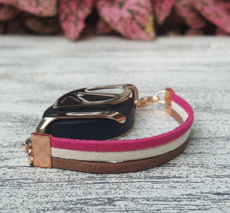 Neopolitan Armband Aus Wildlederimitat | Handgefertigter Wellness Schmuck Für Bellabeat Leaf Bella Blatt Co Neopolitan Armband Aus Wildlederimitat | Handgefertigter Wellness Schmuck Für Bellabeat Leaf Bella Blatt Co von BellaLeafCo