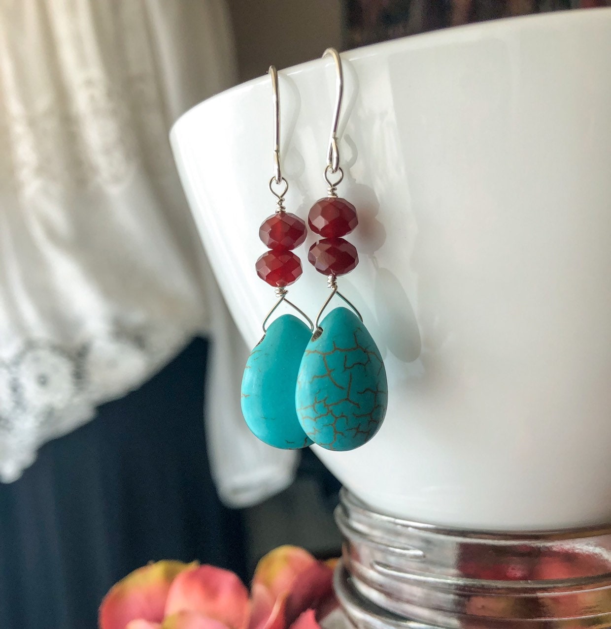 Howlith, Karneol Hängeohrringe...bereit Zum Versand von BellaLuAndMe