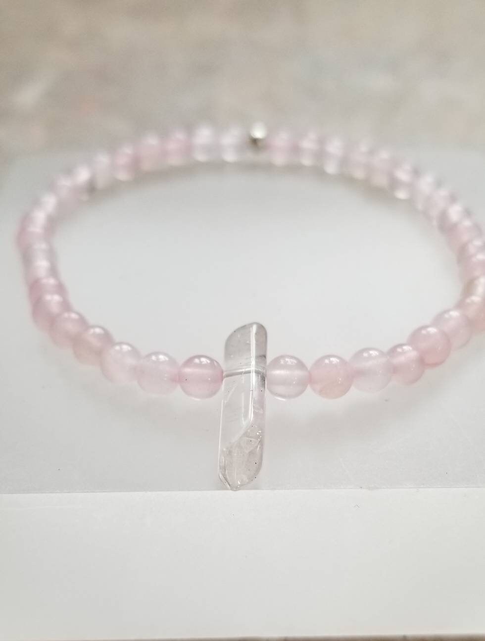 Verstärken Sie Liebe Armband, Rosenquarz Klare Quarz Boho Edelstein Rosenquarz, Rosa von BellaMiaBeadsStudio