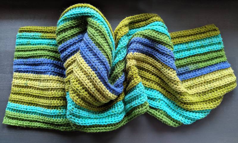 Schal - Blau - Grün - Aqua von BellaNBooDesigns