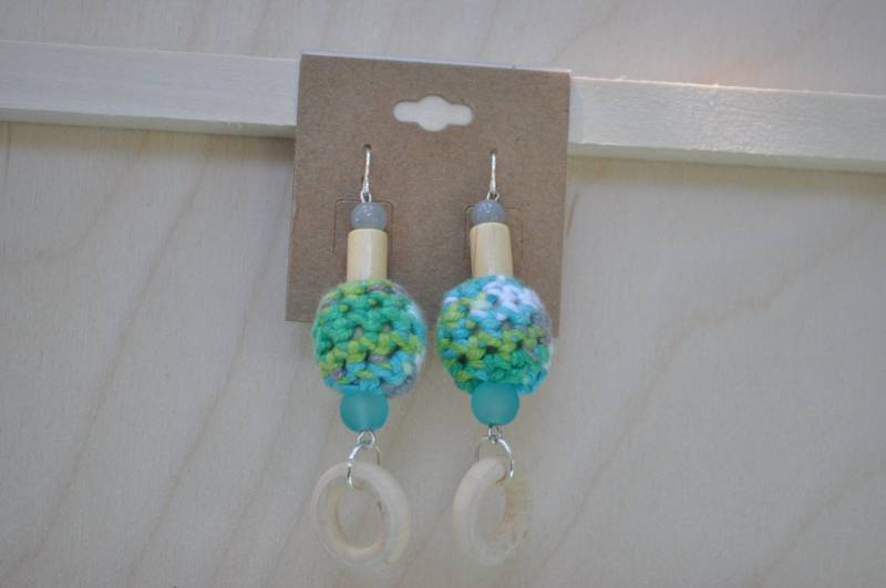 Schmuck - Ohrringe Holz Blau- Grün- Grau- Weiß- Dangle_-Holz Schmuck - Ohrringe Holz Blau- Grün- Grau- Weiß- Dangle_-Holz von BellaNBooDesigns