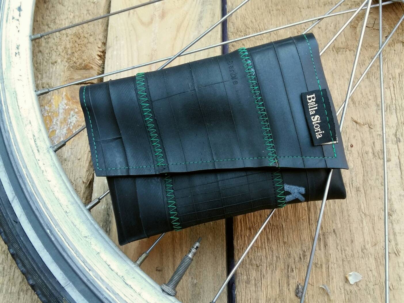Einzigartiger Beutel Aus Recycelten Fahrradrüsen, Vegan Ooak-Tasch, Gehäketer Schwarzer | V212G Einzigartiger Beutel Aus Recycelten Fahrradrüsen, Vegan Ooak-Tasch, Gehäketer Schwarzer | V212G von BellaStoria777
