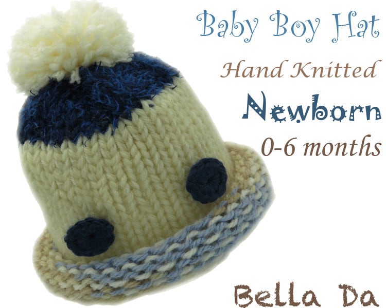 Handgestrickte Neugeborenen Mütze Weiß Und Blau Baby Mütze Mit Bommel von Bellada