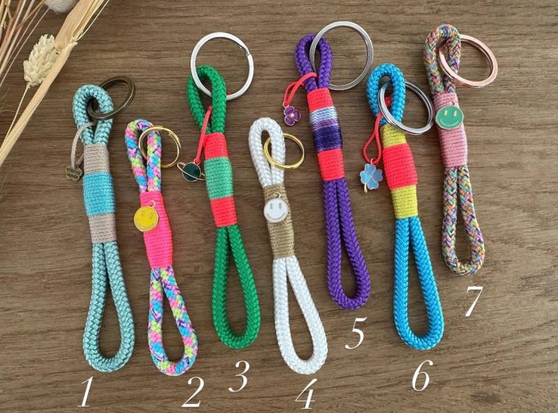 Sa-Mini1 - | Schlüsselanhänger Mini Aus Tau in Bunt Mit Charm Anhänger Verschiedene Farben von BellafakturShop