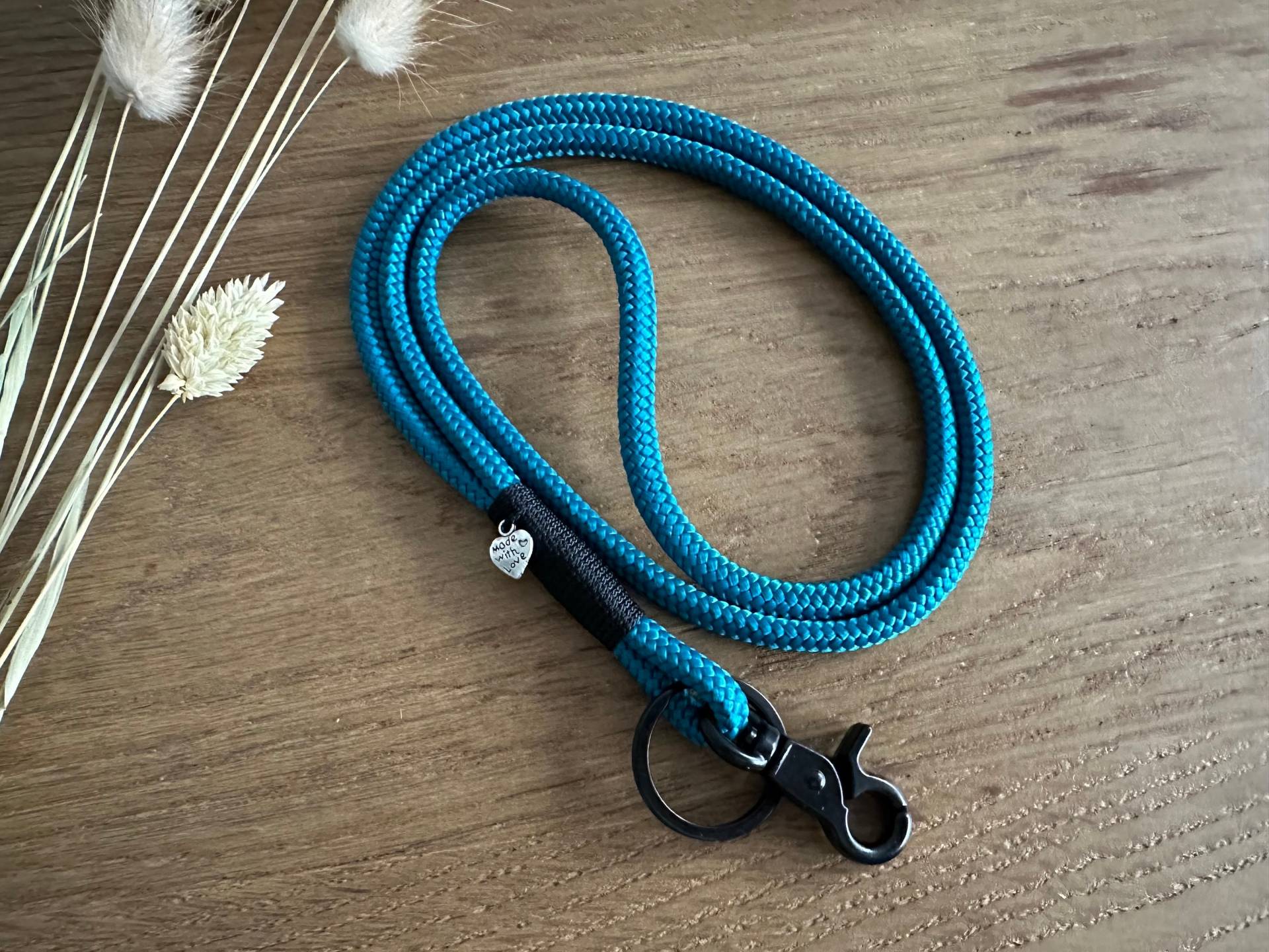 Sb-Aqua-Schw-4 | Schlüsselband Aus Tau in Türkis - Schwarz Ausweisband Lanyard Schlüsselanhänger Personalisierbar Mit Name von BellafakturShop