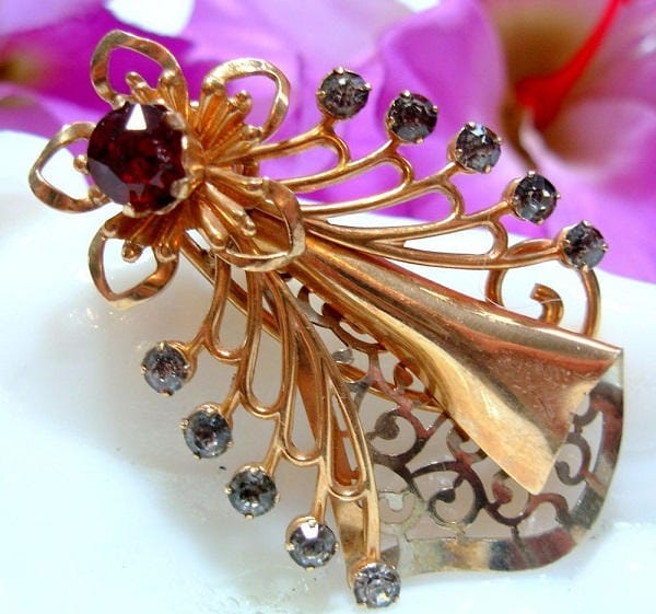 Atemberaubende Van Dell Vintage Signiert 12K Kgt Ungewöhnliche Angel Design Brosche Atemberaubende Van Dell Vintage Signiert 12K Kgt Ungewöhnliche Angel Design Brosche von BellarosaUS