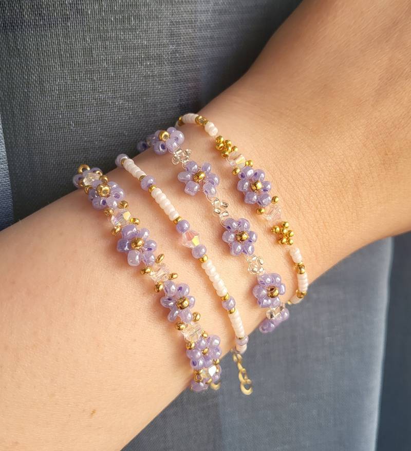 Bracelet Collection "Edward in The Meadow" Handmade Pearl Bracelet Twilight Saga Inspired 4 Versions To Choose From von BellasColdCorner