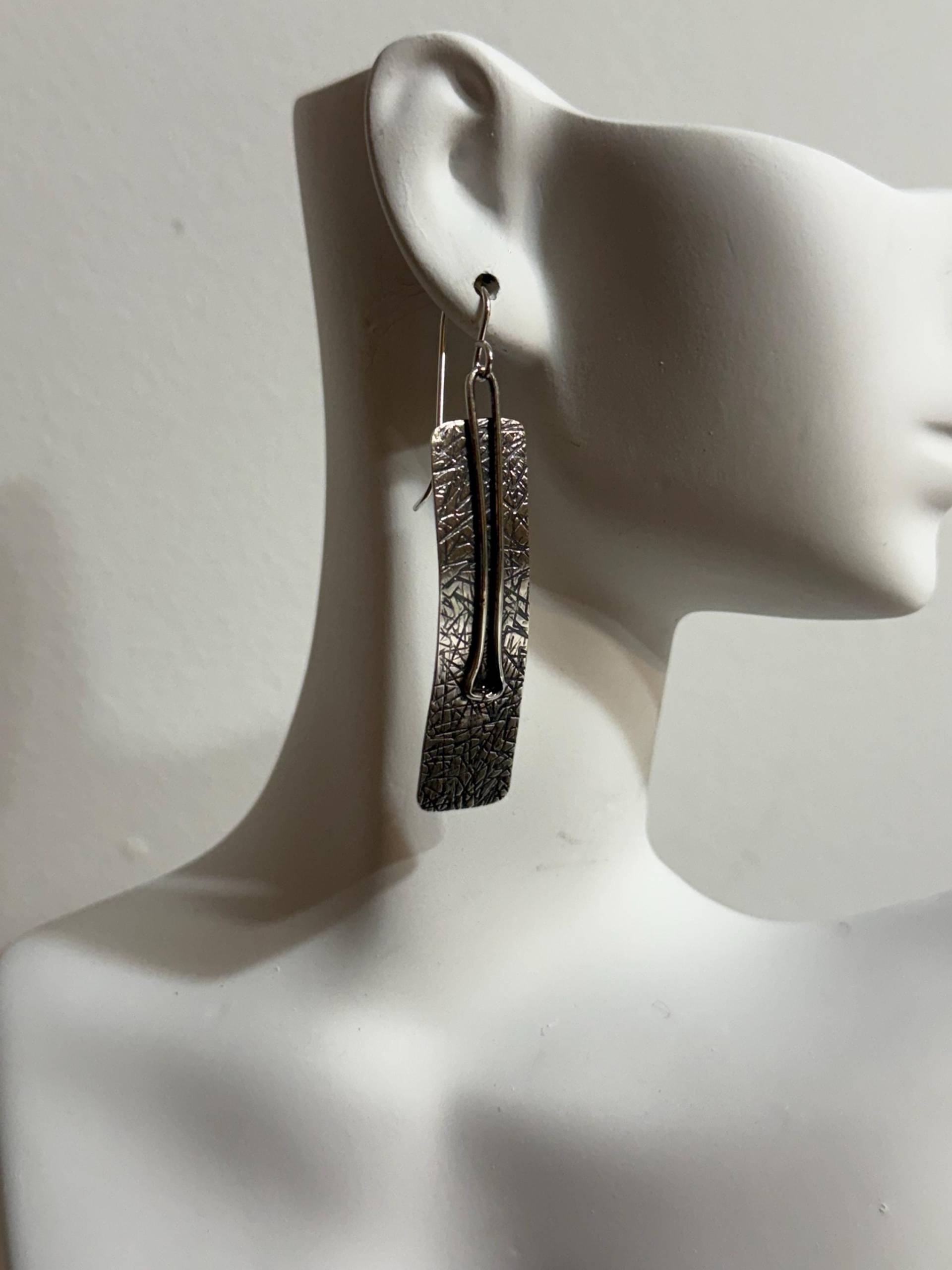 Bellas Strukturierte Rechteck Ohrringe Bellas Strukturierte Rechteck Ohrringe von BellasSterlingSilver