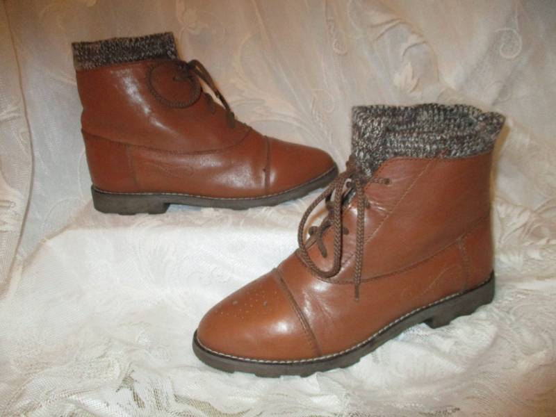 Captivators Leder Stiefeletten 6 1/2 von BellasTreasureTrove