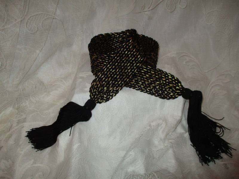 Gewebter Quasten-Krawattengürtel von BellasTreasureTrove