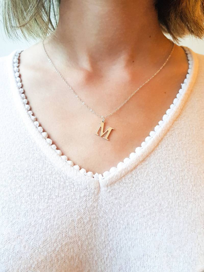 925 Silber Buchstabenkette 26 Buchstaben 15mm Personalisiertes Geschenk Zierliche Initialenkette Weihnachtsgeschenk Für Sie von BelleAurorebijoux