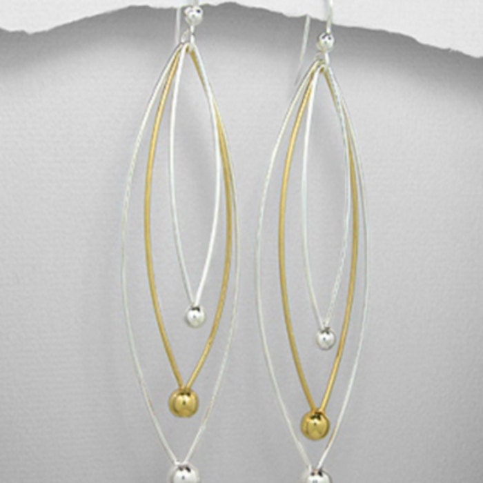 Lange Haken Ohrringe, Multi Töne Silber Und Gold 92, 5 Sterling Mit 14K Gelbgold Beschichtet Lange Haken Ohrringe, Multi Töne Silber Und Gold 92, 5 Sterling Mit 14K Gelbgold Beschichtet von Bellephine