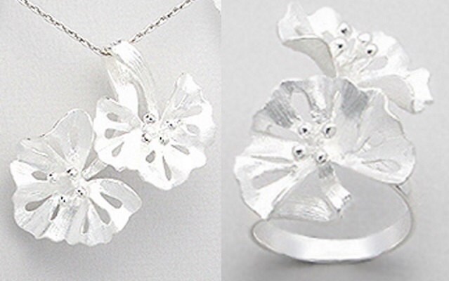 Silber Anhänger Und Ring Set, Blumen Design Passender 92, 5 Sterling Silber Anhänger Und Ring Set, Blumen Design Passender 92, 5 Sterling von Bellephine
