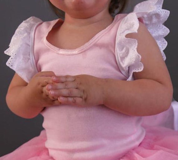 Rüsche Ärmeln Tops von BellesBBoutique