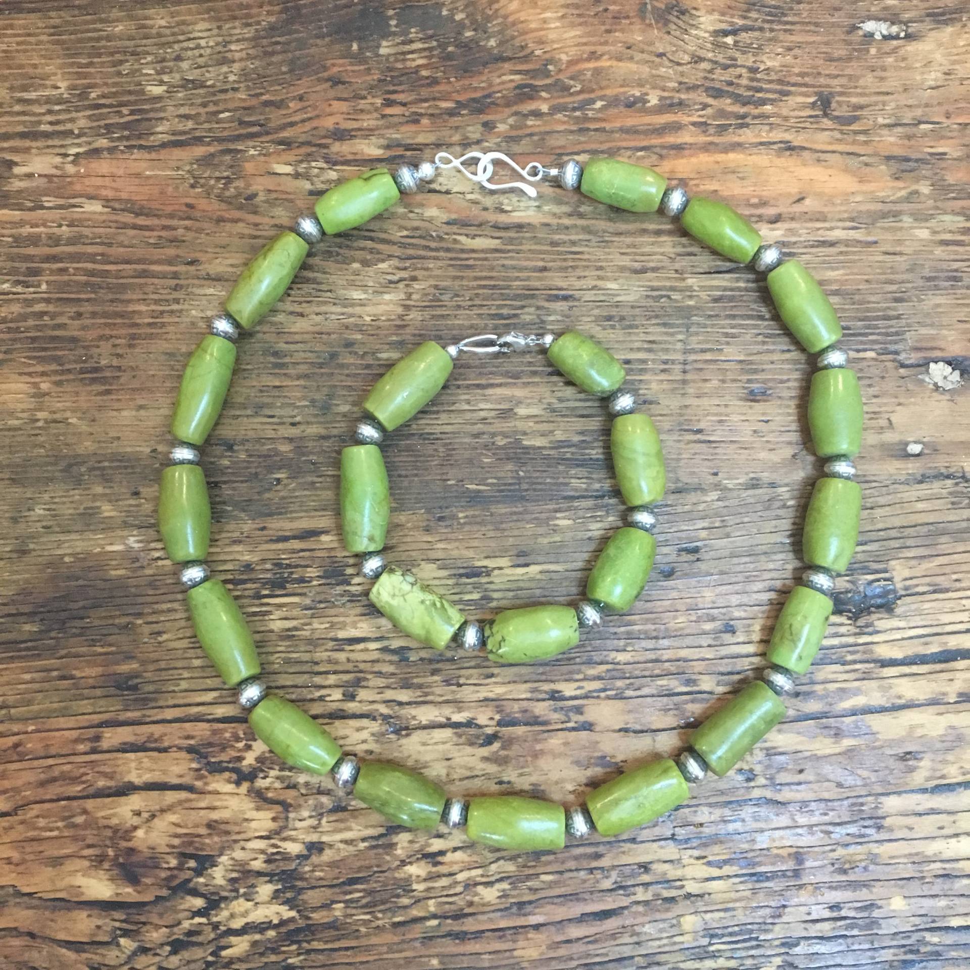 Avocado Türkis & Sterling Silber Schmuck-Set | Handgemachte Schmuck Grün Und Armbänder Für Herren von Bellezzabylyn