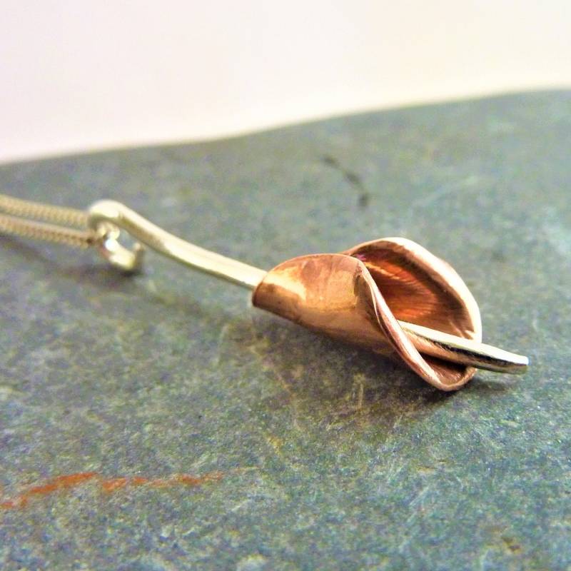 Calla-Blütenanhänger Handgemacht, Aus 925Er Silber & Kupfer von Bellisful