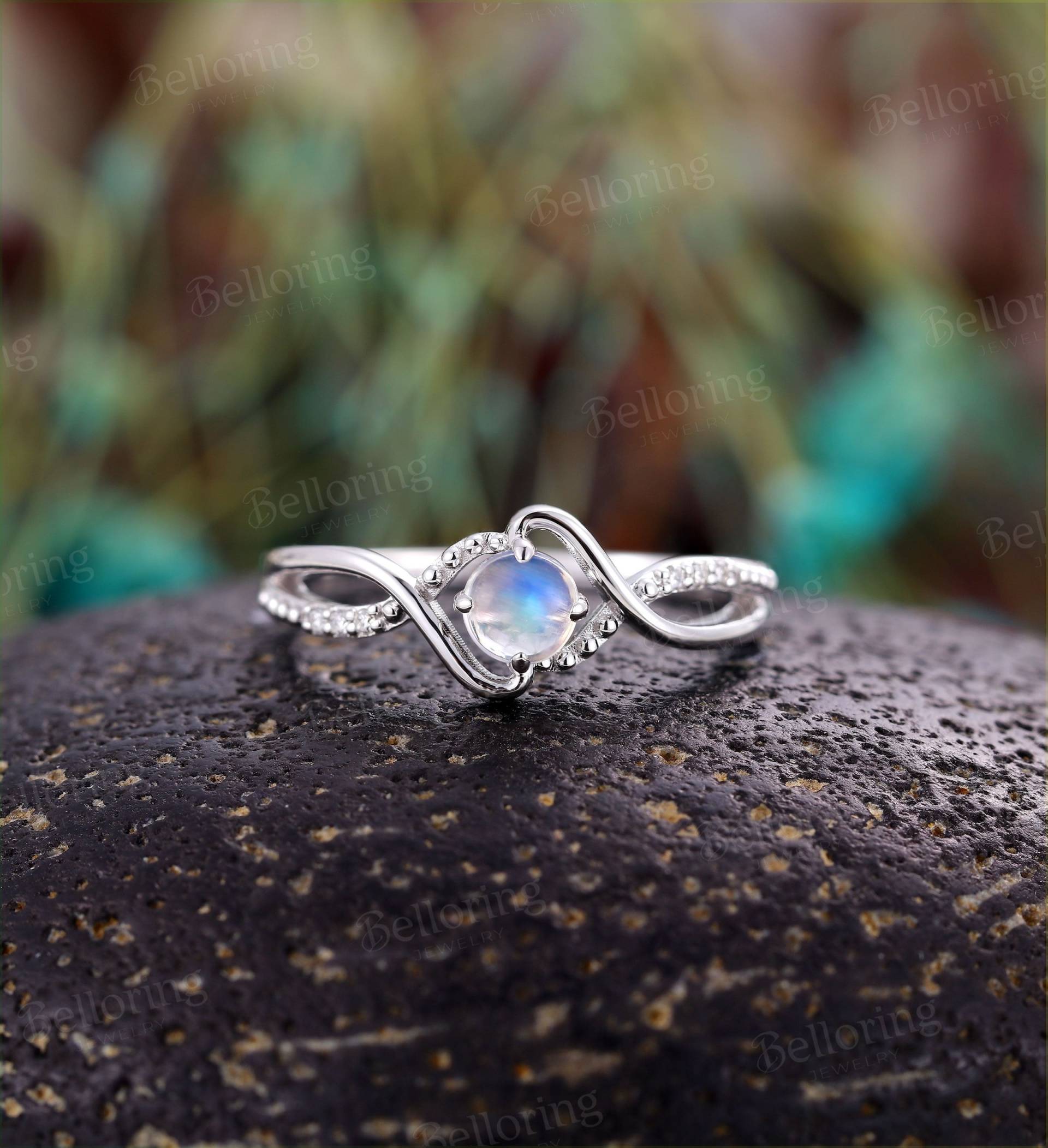 Runde Mondstein Verlobungsring Vintage Rosegold Diamant Ringe Einzigartige Twisted Bandringe Art Deco Juni Geburtsstein Jahrestag Ehering von Belloring