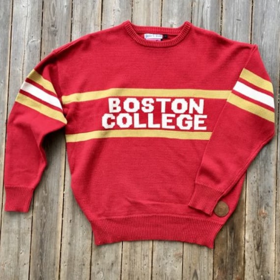 Boston College Varsity Pullover von BellsAndBain