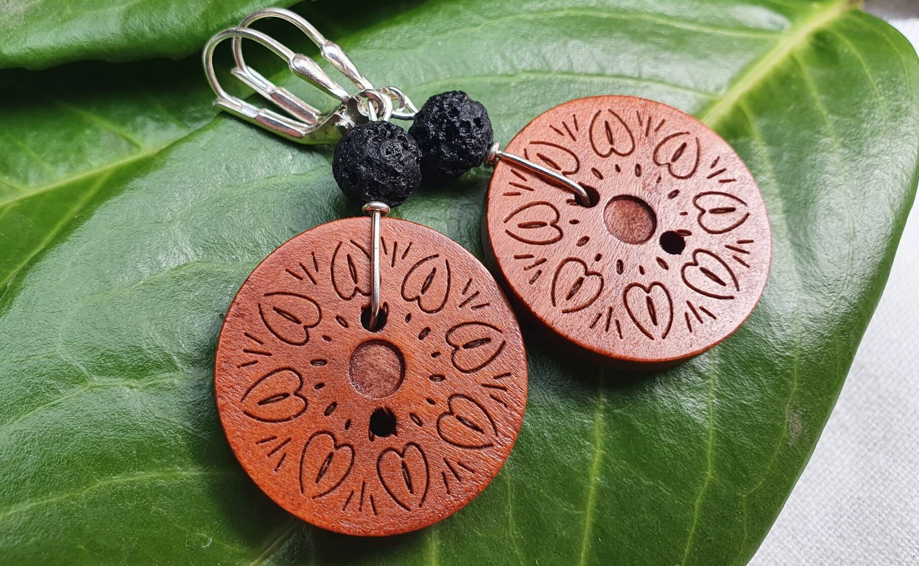 Holz Ornamentik, Lava Silber Ohrringe925Er Silber Knöpfchen Kollektion von BellsGioielli