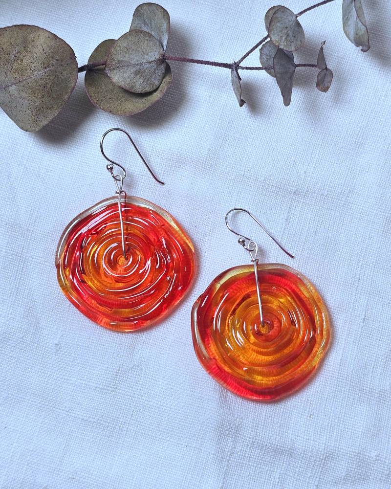 Orange-Rote Glas Silber Ohrringe, Glascheiben Hänger, Geschenk, Statement Schmuck, Unikat Ohrringe von BellsGioielli