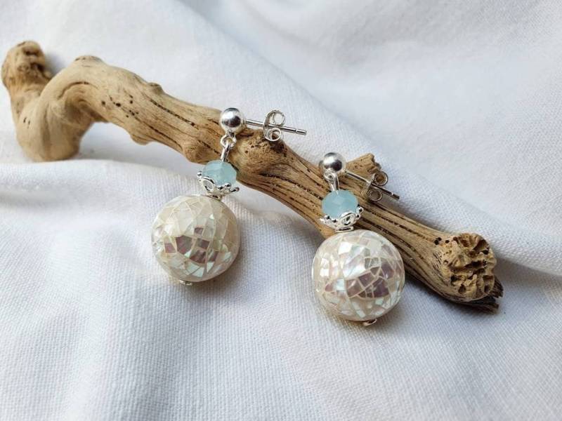 Perlmutt | Handmade Glas Silber Ohrringe Stecker925Er Silberhochzeitbrautschmuck Kollektionqueen Of The Day von BellsGioielli