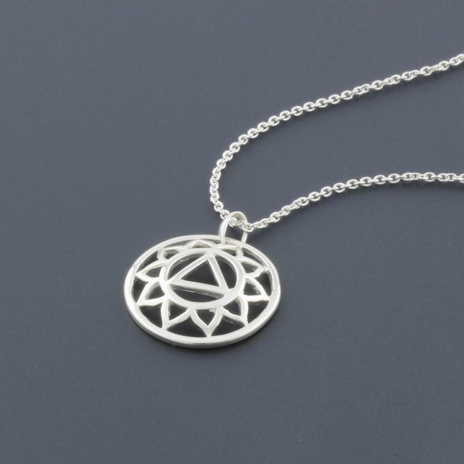 Solarplexus Symbol Chakra Anhänger - Collection/sterling Silber, Light Gold Fill von BellureUK