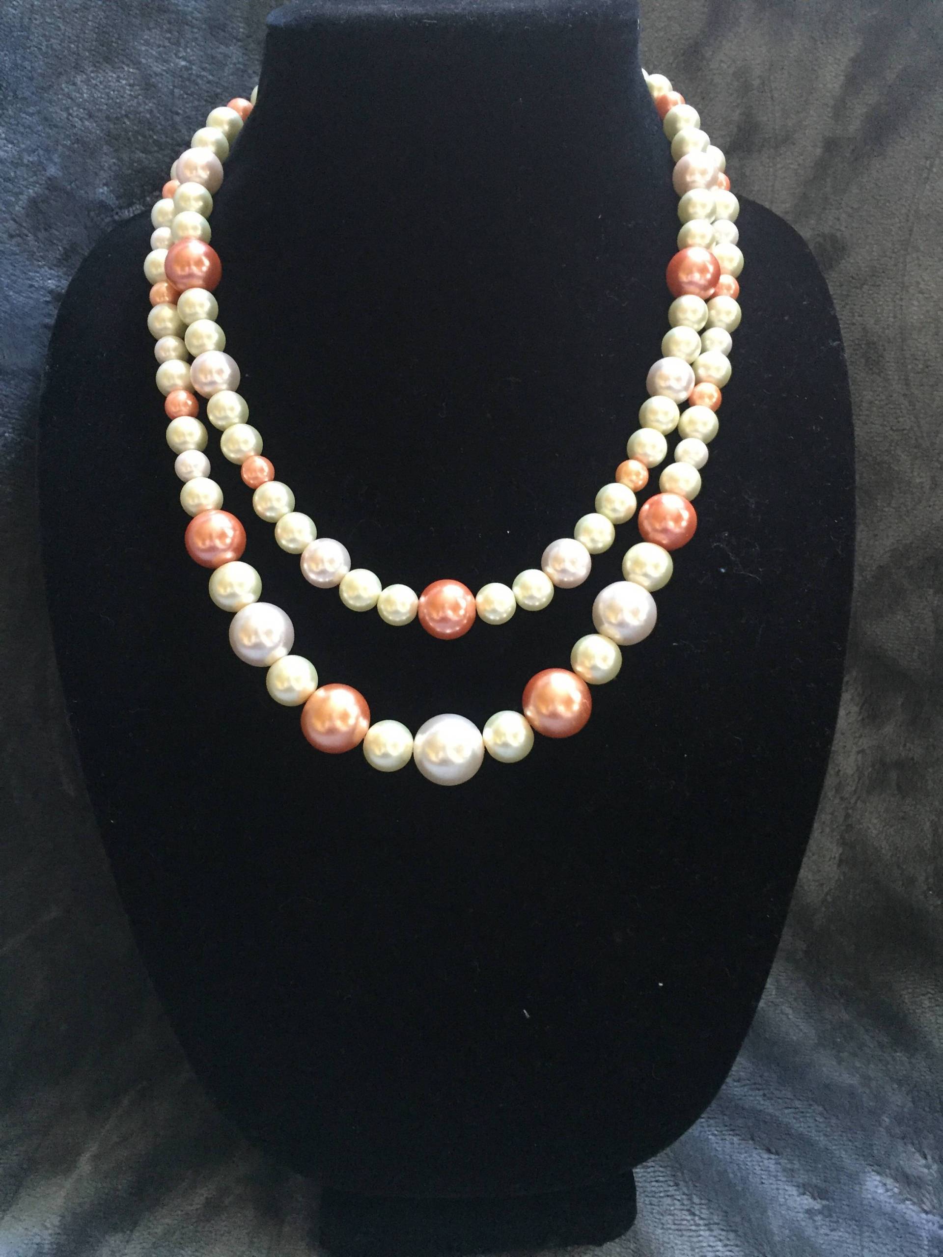 Spielraum-Multi-strang-Orange, Creme Und Rosa Perlenkette 20 Zoll von BeloveD185