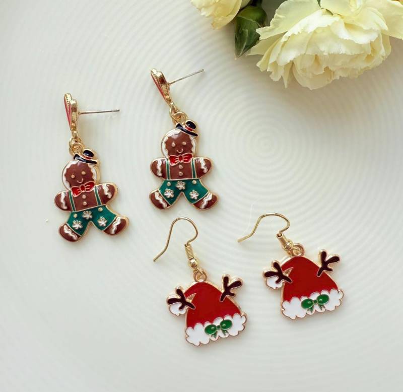 Lebkuchenmänner Ohrringe | Weihnachtsmannmütze Urlaub Schmuck Weihnachten Winter Handgefertigte Festliche Accessoires Lebkuchenmänner Ohrringe | Weihnachtsmannmütze Urlaub Schmuck Weihnachten Winter Handgefertigte Festliche Accessoires von BelovedBeadsCraftsDE