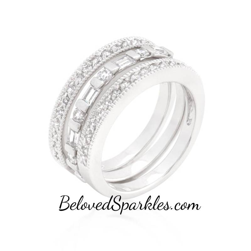 Eva 2.6Ct Emerald & Round Cubic Zirconia Three Band Ring Set-Triplet Diamond Cz Stackable Wedding Anniversary Promise Fashion Rings von BelovedSparkles