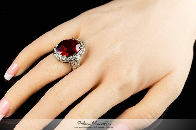 Ruby Red Oval Halo 17 Carat Cubic Zirconia Cocktail Ring-Vintage Cz Statement Ring-Large Fashion Ring-Bsjcr108203R13 von BelovedSparkles