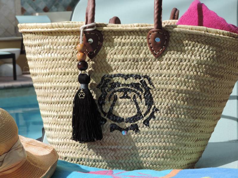 Handgewebte Bulldogge Stroh Strandtasche Mit Quaste von BelowHouston