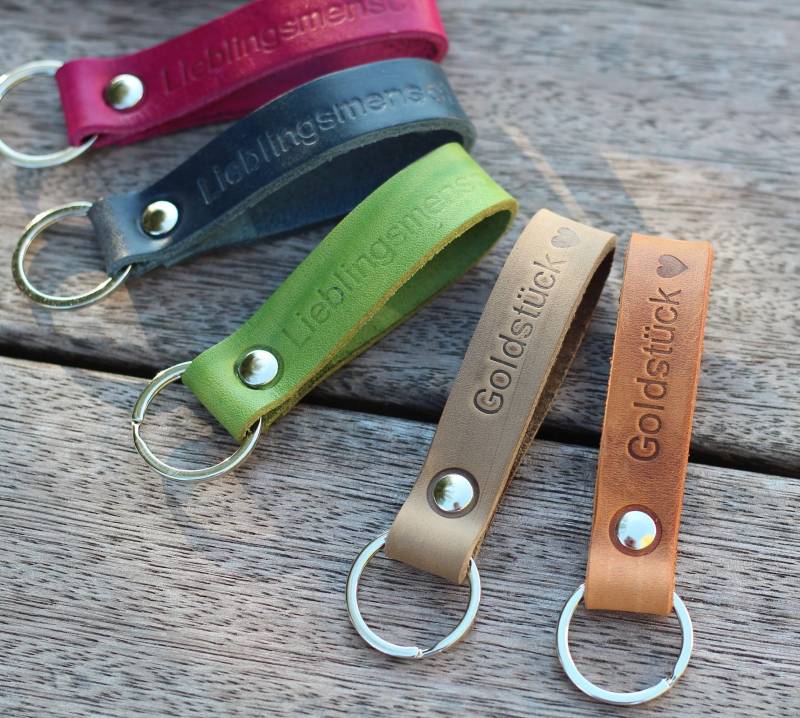 Schlüsselanhänger Mit Ring & Gravur, Recycle Leder, Personalisiert, Geschenkidee, Handmade, Made in Germany, Symbol von Beltsandbucklesmore