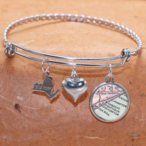 Benutzerdefinierte Karte Charm Armband Wainscott Sagaponack Bridgehampton Zustand Der Ny Armreif Landkarte Schmuck Edelstahl von BelugaHomeStudio