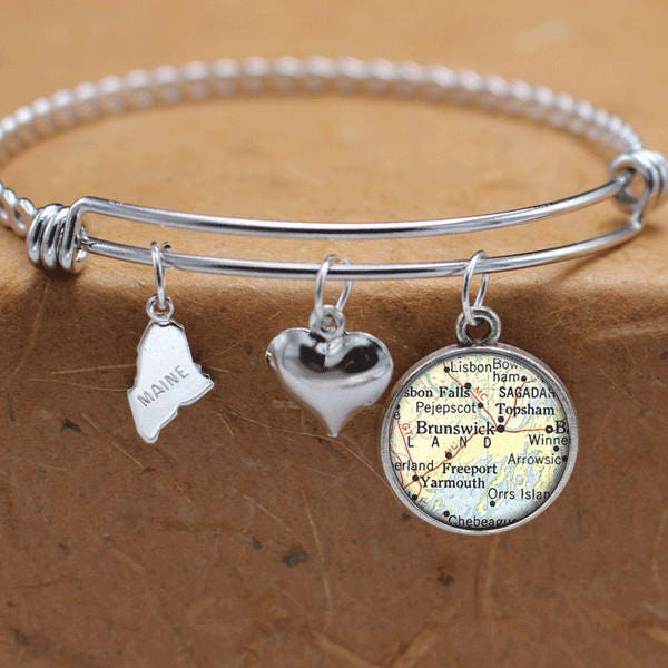 Brunswick Maine Karte Charm Armband Zustand Me Armreif Landkarte Schmuck Edelstahl von BelugaHomeStudio